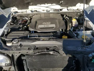 2018 Jeep Wrangler JK Unlimited Sahara with VIN 1C4BJWEG9JL937671, listed as a Copart auction lot 41369625 with 89,271 mi miles and Salvage Title. Bid and sale history available at carsss.com. Image 11.
