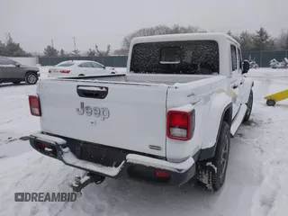 2023 Jeep Gladiator Overland z VIN 1C6HJTFG6PL544489, wystawiony jako IAAI lot #41311654 z przebiegiem 37 630 mil mil oraz . Historia ofert i sprzedaży dostępna na DreamBid. Obrazek 4.