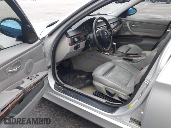 2006 BMW 3 Series 325i with VIN WBAVB13556K000616, listed as a IAAI auction lot 42422569 with 201,931 mi miles and . Bid and sale history available at DreamBid. Image 5.
