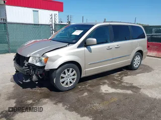 2013 Chrysler Town & Country Touring with VIN 2C4RC1BG2DR605857, listed as a IAAI auction lot 42001954 with 158,445 mi miles. Bid and sale history available at carsss.com. Image 18.