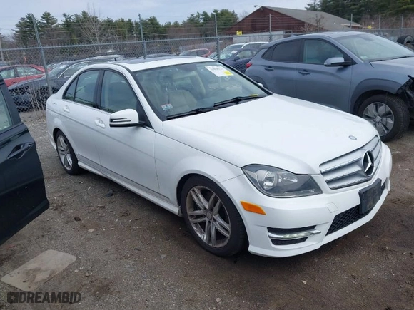 2013 Mercedes-Benz C-Class C 300 Sport with VIN WDDGF8AB3DR269791, listed as a IAAI auction lot 41868133 with 140,336 mi miles. Bid and sale history available at carsss.com. Image 1.