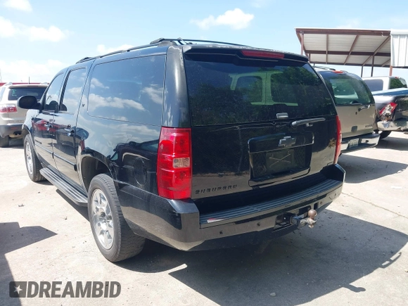 2007 Chevrolet Suburban LT с VIN 3GNFC16057G212162, выставлен на аукционе IAAI как лот 42571842 с пробегом 233 932 миль миль и . История ставок и продаж доступна на DreamBid. Изображение 3.