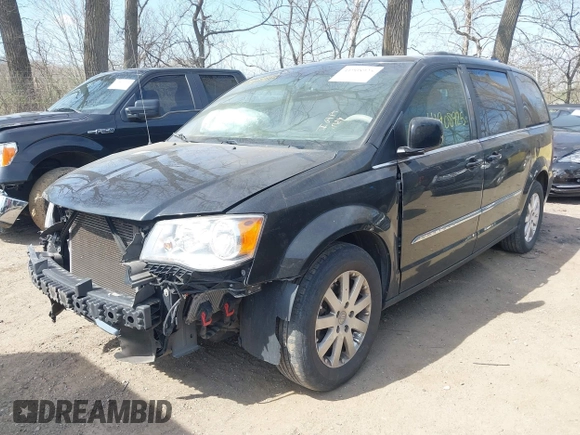 2016 Chrysler Town & Country Touring with VIN 2C4RC1BG3GR296159, listed as a IAAI auction lot 41908925 with 185,039 mi miles. Bid and sale history available at carsss.com. Image 6.