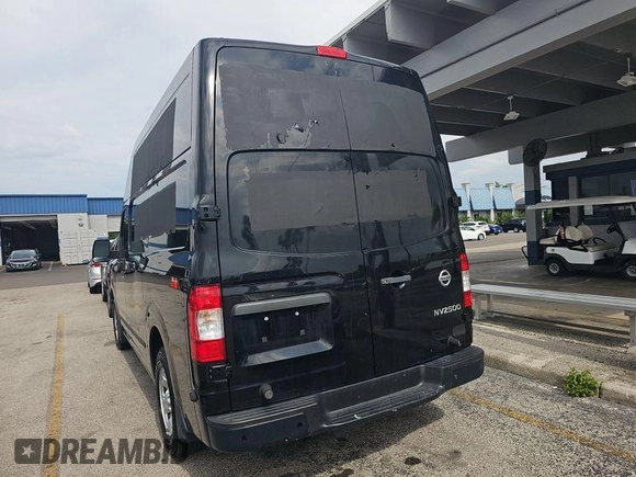 2019 Nissan NV SV z VIN 1N6BF0LY0KN803435, wystawiony jako IAAI lot #42566203 z przebiegiem 140 027 mil mil oraz . Historia ofert i sprzedaży dostępna na DreamBid. Obrazek 22.