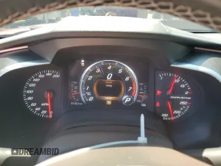 2017 Chevrolet Corvette 2LT z VIN 1G1YD2D77H5111923, wystawiony jako Copart lot #57312185 z przebiegiem 61 934 mil mil oraz Czysty tytuł • Clean title. Historia ofert i sprzedaży dostępna na DreamBid. Obrazek 9.