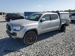 2021 Toyota Tacoma SR5 z VIN 5TFAZ5CN3MX118524, wystawiony jako Copart lot #54910375 z przebiegiem 104 672 mil mil oraz Szkoda całkowita • Salvage title. Historia ofert i sprzedaży dostępna na DreamBid. Obrazek 1.