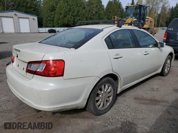 2009 Mitsubishi Galant ES z VIN 4A3AB36F39E029565, wystawiony jako Copart lot #52421295 z przebiegiem 213 344 mil mil oraz Czysty tytuł • Clean title. Historia ofert i sprzedaży dostępna na DreamBid. Obrazek 3.