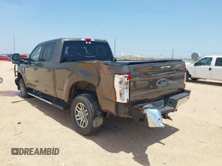 2017 Ford F-250 Lariat с VIN 1FT7W2BT6HEC24808, выставлен на аукционе IAAI как лот 42385098 с пробегом 82 094 миль миль и . История ставок и продаж доступна на DreamBid. Изображение 3.