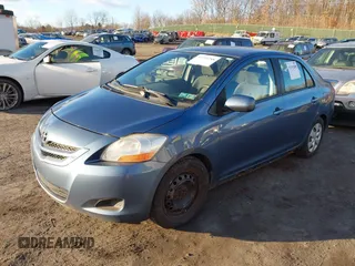 2008 Toyota Yaris with VIN JTDBT923X81229660, listed as a IAAI auction lot 41310288 with 190,856 mi miles. Bid and sale history available at carsss.com. Image 2.