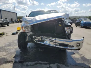 2015 Ram 1500 Big Horn z VIN 1C6RR6LT1FS676130, wystawiony jako Copart lot #57112565 z przebiegiem 113 575 mil mil oraz Szkoda całkowita • Salvage title. Historia ofert i sprzedaży dostępna na DreamBid. Obrazek 5.