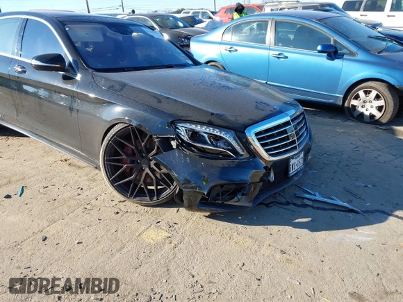 2015 Mercedes-Benz S-Class S 550 with VIN WDDUG8CB0FA077923, listed as a IAAI auction lot 41337033 with 121,957 mi miles. Bid and sale history available at carsss.com. Image 6.