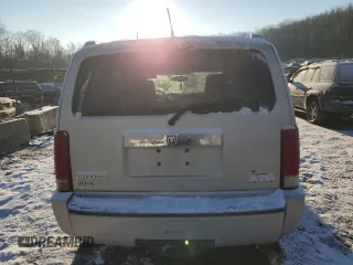 2008 Dodge Nitro SLT z VIN 1D8GU58K68W211350, wystawiony jako Copart lot #86813294 z przebiegiem Nie podano mil oraz Szkoda całkowita • Salvage title. Historia ofert i sprzedaży dostępna na DreamBid. Obrazek 6.