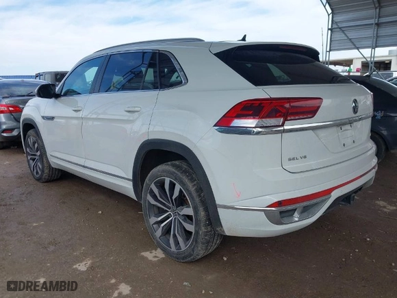 2020 Volkswagen Atlas Cross Sport 3.6L V6 SEL R-Line with VIN 1V2RE2CA2LC231704, listed as a IAAI auction lot 41468843 with 45,779 mi miles. Bid and sale history available at carsss.com. Image 3.