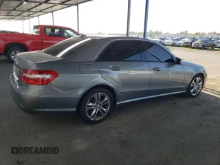 2010 Mercedes-Benz E 350 Luxury with VIN WDDHF5GB3AA132788, listed as a Copart auction lot 52575595 with 121,476 mi miles and Salvage Title. Bid and sale history available at carsss.com. Image 3.