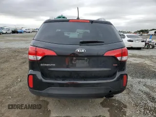 2015 Kia Sorento LX with VIN 5XYKT4A6XFG622571, listed as a Copart auction lot 48791015 with 121,203 mi miles and Clean Title. Bid and sale history available at carsss.com. Image 6.