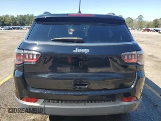 2020 Jeep Compass Latitude with VIN 3C4NJCBB9LT258897, listed as a Copart auction lot 44641235 with 90,655 mi miles and Salvage Title. Bid and sale history available at carsss.com. Image 6.