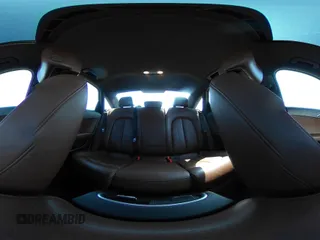2013 Audi A6 Premium Plus с VIN WAUDFAFC2DN081032, выставлен на аукционе IAAI как лот 42212563 с пробегом 131 601 миль миль и . История ставок и продаж доступна на DreamBid. Изображение 18.