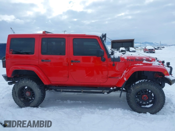 2015 Jeep Wrangler Unlimited Rubicon with VIN 1C4BJWFG7FL646463, listed as a IAAI auction lot 41537553 with 97,412 mi miles. Bid and sale history available at carsss.com. Image 13.