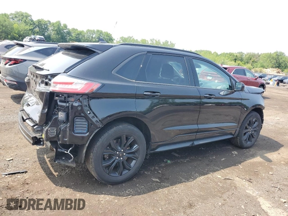 2023 Ford Edge SE z VIN 2FMPK4G98PBA39749, wystawiony jako Copart lot #60462255 z przebiegiem 17 116 mil mil oraz Szkoda całkowita • Salvage title. Historia ofert i sprzedaży dostępna na DreamBid. Obrazek 3.
