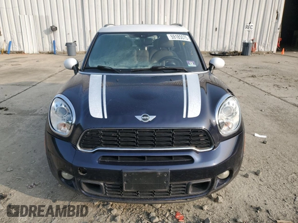 2013 MINI Countryman S z VIN WMWZC3C54DWP24085, wystawiony jako Copart lot #59185075 z przebiegiem 110 708 mil mil oraz Szkoda całkowita • Salvage title. Historia ofert i sprzedaży dostępna na DreamBid. Obrazek 5.