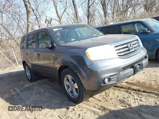 2013 Honda Pilot EX-L with VIN 5FNYF4H52DB020184, listed as a IAAI auction lot 41758238 with 194,969 mi miles. Bid and sale history available at carsss.com. Image 1.