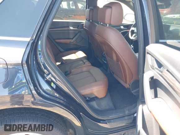 2018 Audi Q5 Premium Plus z VIN WA1BNAFYXJ2187762, wystawiony jako IAAI lot #42324210 z przebiegiem 44 407 mil mil oraz . Historia ofert i sprzedaży dostępna na DreamBid. Obrazek 8.