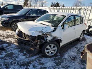 2009 Nissan Versa 1.8 S with VIN 3N1BC13E49L496601, listed as a Copart auction lot 41742045 with 199,039 mi miles and Salvage Title. Bid and sale history available at carsss.com. Image 1.