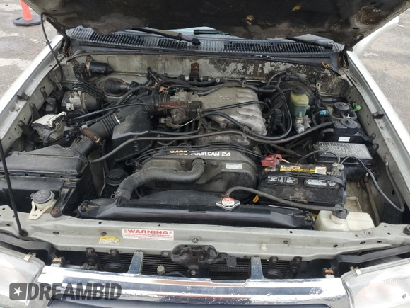 2000 Toyota 4Runner SR5 z VIN JT3GN86R6Y0145225, wystawiony jako Copart lot #58648785 z przebiegiem 162 374 mil mil oraz Czysty tytuł • Clean title. Historia ofert i sprzedaży dostępna na DreamBid. Obrazek 12.