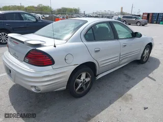 2002 Pontiac Grand Am SE1 with VIN 1G2NF52F82C315525, listed as a IAAI auction lot 42013927 with 344,107 mi miles. Bid and sale history available at carsss.com. Image 4.