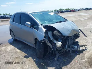 2010 Honda Fit Sport с VIN JHMGE8H44AS022531, выставлен на аукционе IAAI как лот 42364418 с пробегом 274 795 миль миль и . История ставок и продаж доступна на DreamBid. Изображение 1.