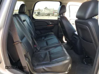 2014 GMC Yukon SLT with VIN 1GKS1CE00ER229897, listed as a Copart auction lot 88153085 with 213,106 mi miles and Salvage Title. Bid and sale history available at carsss.com. Image 11.