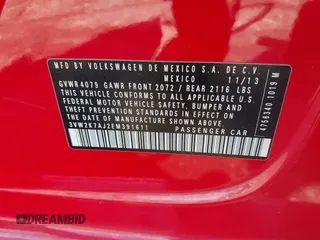 2014 Volkswagen Jetta S z VIN 3VW2K7AJ2EM391611, wystawiony jako IAAI lot #41925995 z przebiegiem 87 341 mil mil oraz . Historia ofert i sprzedaży dostępna na DreamBid. Obrazek 9.