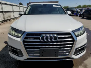 2019 Audi Q7 Premium Plus with VIN WA1LHAF75KD025255, listed as a Copart auction lot 56033515 with 54,985 mi miles and Salvage title. Bid and sale history available at DreamBid. Image 5.