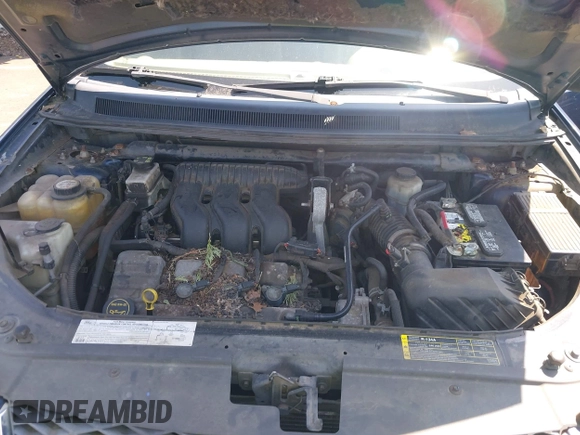 2005 Ford Freestyle Limited с VIN 1FMDK06185GA07090, выставлен на аукционе IAAI как лот 42431038 с пробегом Не указан миль и . История ставок и продаж доступна на DreamBid. Изображение 10.