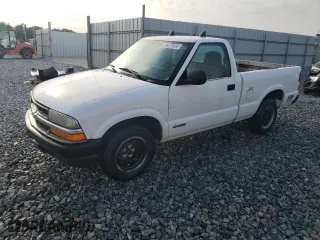 1998 Chevrolet S-10 with VIN 1GCCS14X5WK171392, listed as a Copart auction lot 53386355 with 111,554 mi miles and Clean Title. Bid and sale history available at carsss.com. Image 1.