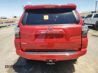 2021 Toyota 4Runner SR5 Premium with VIN JTENU5JR0M5856455, listed as a Copart auction lot 56670685 with 31,401 mi miles and Salvage title. Bid and sale history available at DreamBid. Image 6.