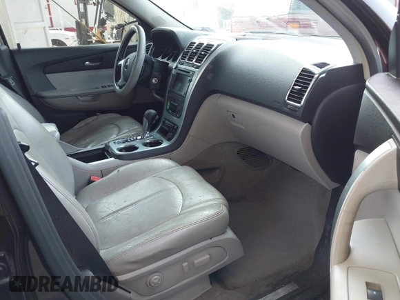 2008 GMC Acadia SLT2 with VIN 1GKER33748J121565, listed as a IAAI auction lot 42592043 with 174,728 mi miles and . Bid and sale history available at DreamBid. Image 5.