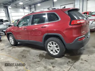 2016 Jeep Cherokee Latitude z VIN 1C4PJMCS3GW142740, wystawiony jako Copart lot #53575865 z przebiegiem 87 720 mil mil oraz Szkoda całkowita • Salvage title. Historia ofert i sprzedaży dostępna na DreamBid. Obrazek 2.