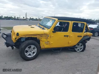 2020 Jeep Wrangler Unlimited Sport Altitude with VIN 1C4HJXDG8LW215899, listed as a IAAI auction lot 40909335 with 41,356 mi miles. Bid and sale history available at carsss.com. Image 15.