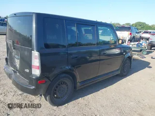 2006 Scion xB with VIN JTLKT324664045337, listed as a IAAI auction lot 42055933 with 198,469 mi miles. Bid and sale history available at carsss.com. Image 4.