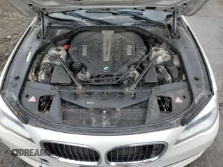 2014 BMW 7 Series ALPINA B7 xDrive with VIN WBAYF8C5XED142604, listed as a Copart auction lot 52551345 with 124,474 mi miles and Clean Title. Bid and sale history available at DreamBid. Image 11.