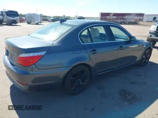 2008 BMW 5 Series 535i z VIN WBANW13588CN56162, wystawiony jako IAAI lot #40265968 z przebiegiem Nie podano mil oraz . Historia ofert i sprzedaży dostępna na DreamBid. Obrazek 4.