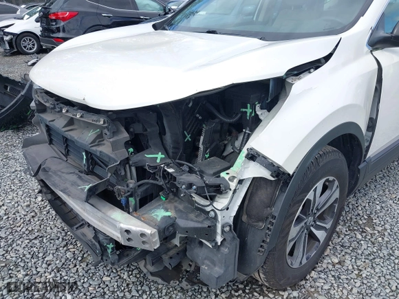 2017 Honda CR-V LX with VIN 5J6RW5H30HL000487, listed as a IAAI auction lot 42021631 with 67,368 mi miles. Bid and sale history available at carsss.com. Image 6.