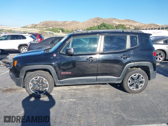 2015 Jeep Renegade Trailhawk с VIN ZACCJBCT2FPC20013, выставлен на аукционе IAAI как лот 42680212 с пробегом 285 990 миль миль и . История ставок и продаж доступна на DreamBid. Изображение 14.