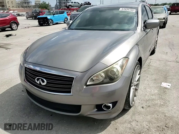 2013 Infiniti M z VIN JN1BY1AP9DM514188, wystawiony jako Copart lot #57634155 z przebiegiem 170 910 mil mil oraz Szkoda całkowita • Salvage title. Historia ofert i sprzedaży dostępna na DreamBid. Obrazek 13.