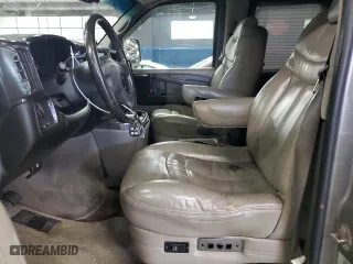 2006 GMC Savana Cargo Van YF7 Upfitter with VIN 1GDFH15T461162417, listed as a Copart auction lot 72986914 with 147,424 mi miles and Clean Title. Bid and sale history available at carsss.com. Image 7.