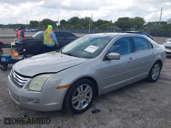 2008 Ford Fusion SEL with VIN 3FAHP08198R232299, listed as a IAAI auction lot 41932153 with 191,011 mi miles. Bid and sale history available at carsss.com. Image 2.