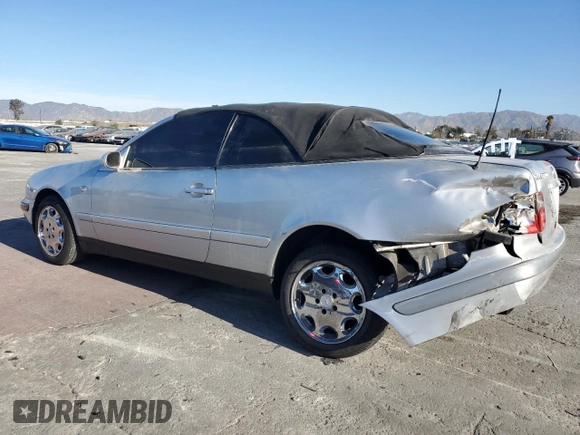 1999 Mercedes-Benz CLK 320/430 z VIN WDBLK65G2XT024808, wystawiony jako Copart lot #85336294 z przebiegiem 289 898 mil mil oraz Szkoda całkowita • Salvage title. Historia ofert i sprzedaży dostępna na DreamBid. Obrazek 2.