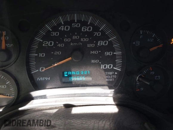 2006 Chevrolet Express Passenger with VIN 1GAHG39U861219905, listed as a IAAI auction lot 41910472 with 199,665 mi miles and . Bid and sale history available at DreamBid. Image 7.
