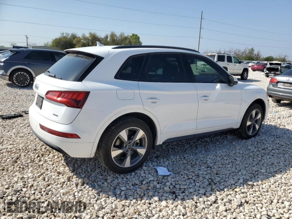 2020 Audi Q5 Premium z VIN WA1ANAFYXL2108850, wystawiony jako Copart lot #50569415 z przebiegiem 46 362 mil mil oraz Szkoda całkowita • Salvage title. Historia ofert i sprzedaży dostępna na DreamBid. Obrazek 3.